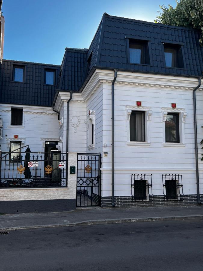 Oasis Historic Central House Bucharest Exterior photo